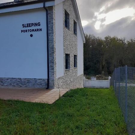 Sleeping portomarin 1 Hotel Exterior foto